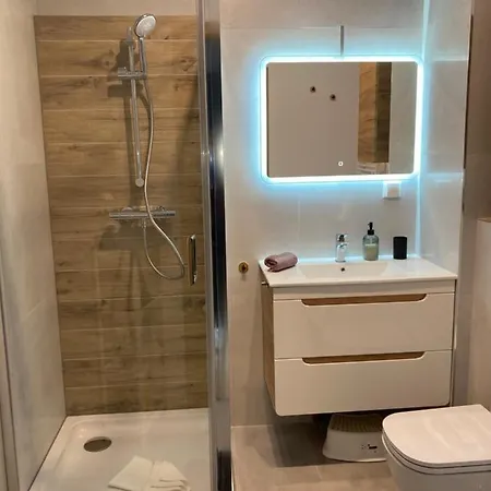 アパート Nowy シフィノウイシチェ